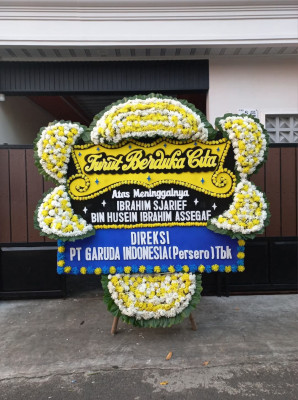 Papan Bunga Duka di Pondok Benda